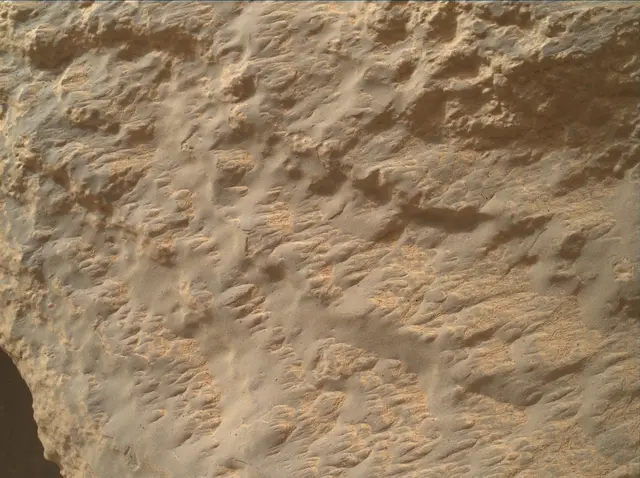 Sol 4185: Mars Hand Lens Imager (MAHLI)