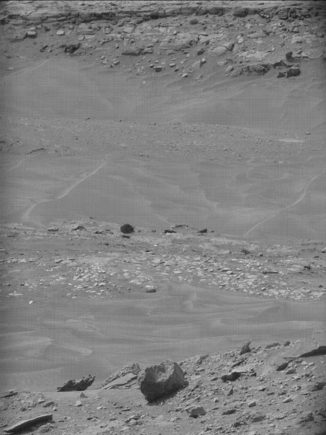 Sol 4186: Mast Camera (Mastcam)