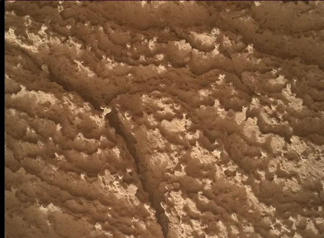 Sol 4186: Mars Hand Lens Imager (MAHLI)