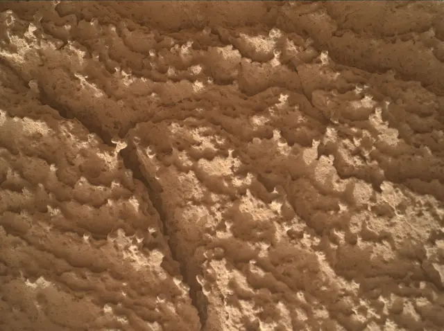 Sol 4186: Mars Hand Lens Imager (MAHLI)