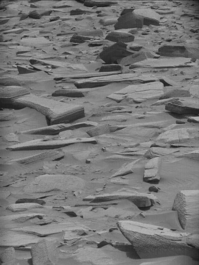 Sol 4187: Mast Camera (Mastcam)