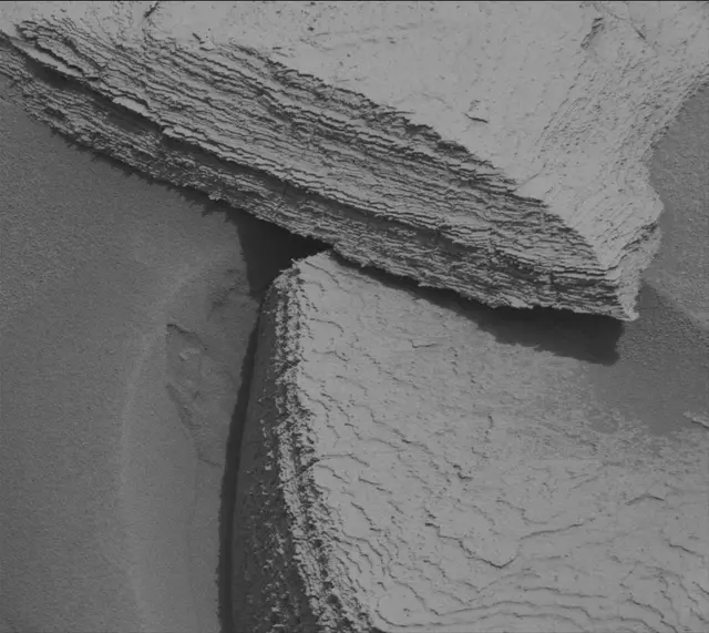Sol 4187: Mast Camera (Mastcam)