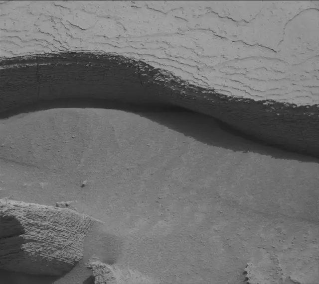 Sol 4187: Mast Camera (Mastcam)