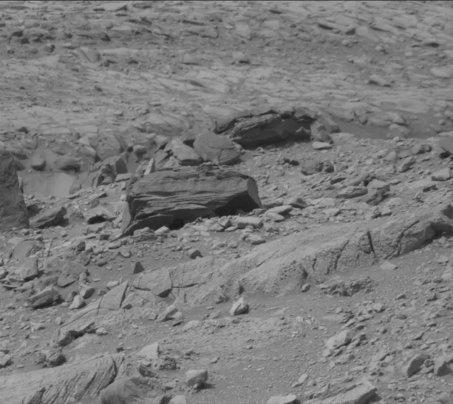 Sol 4187: Mast Camera (Mastcam)