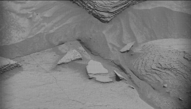 Sol 4189: Mast Camera (Mastcam)