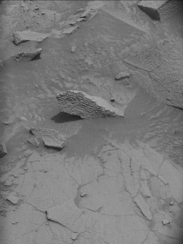 Sol 4190: Mast Camera (Mastcam)