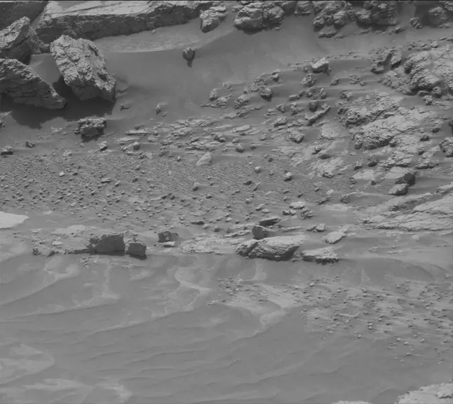 Sol 4191: Mast Camera (Mastcam)