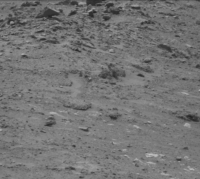 Sol 4191: Mast Camera (Mastcam)