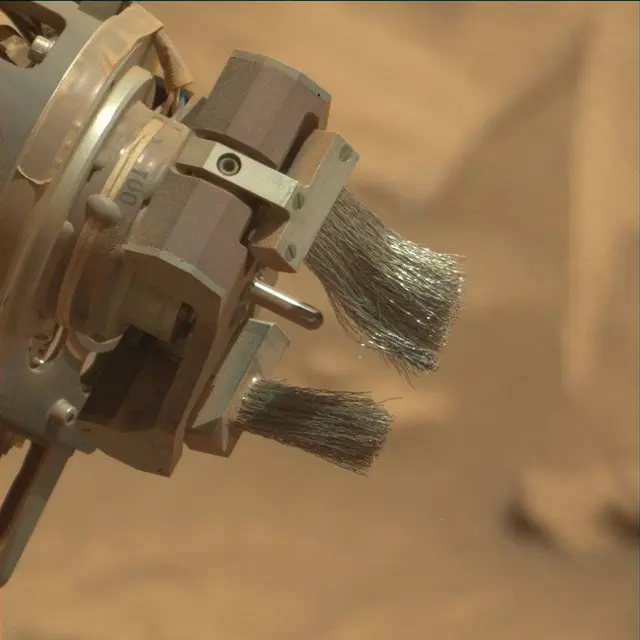 Sol 4191: Mast Camera (Mastcam)