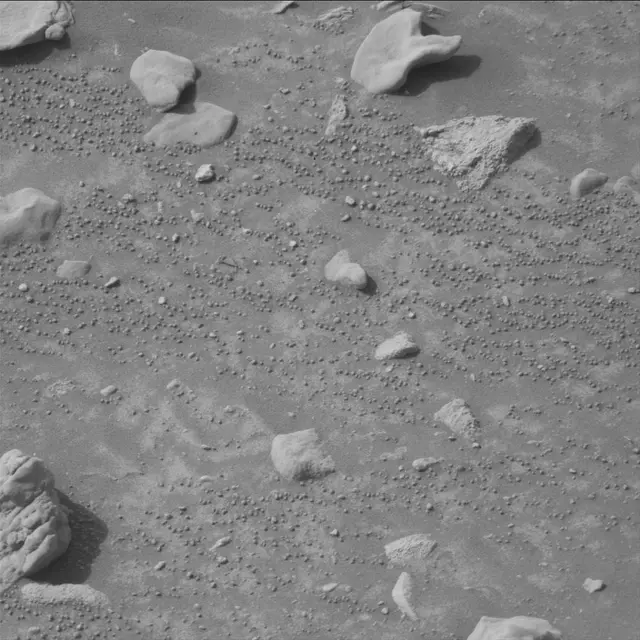 Sol 4193: Mast Camera (Mastcam)