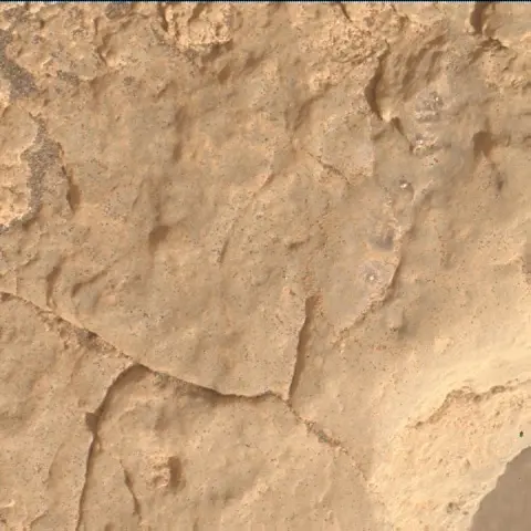 Sol 4193: Mars Hand Lens Imager (MAHLI)