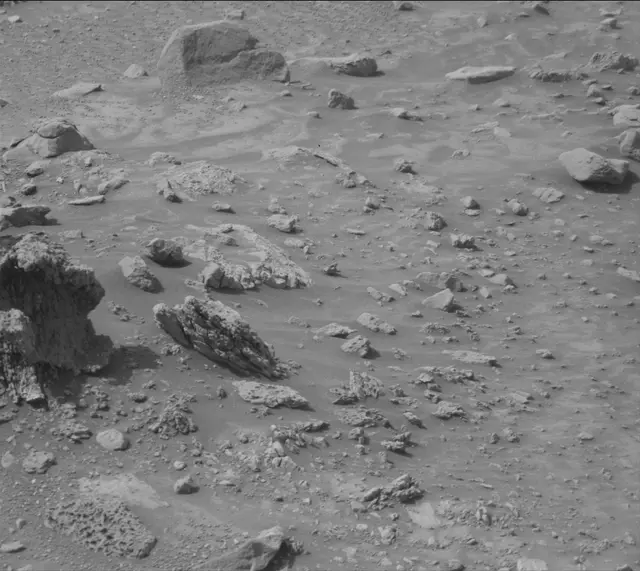 Sol 4195: Mast Camera (Mastcam)