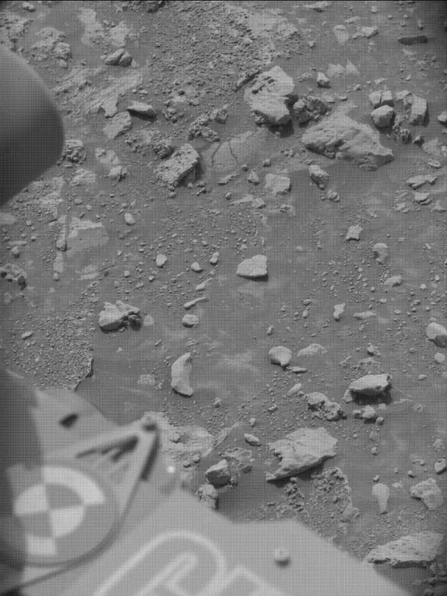 Sol 4197: Mast Camera (Mastcam)