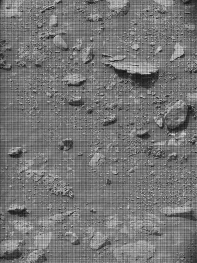 Sol 4197: Mast Camera (Mastcam)