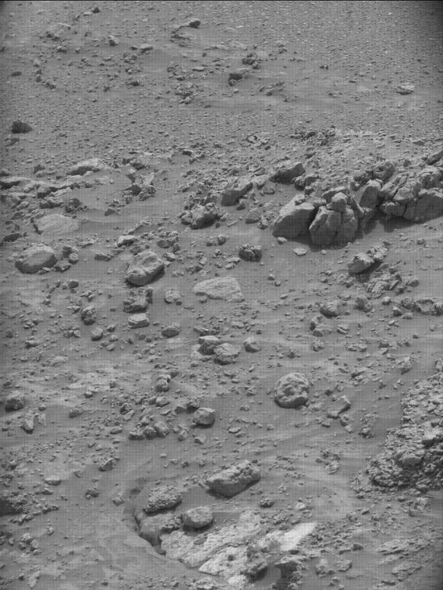 Sol 4200: Mast Camera (Mastcam)