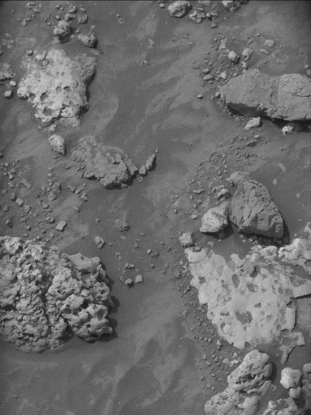 Sol 4200: Mast Camera (Mastcam)