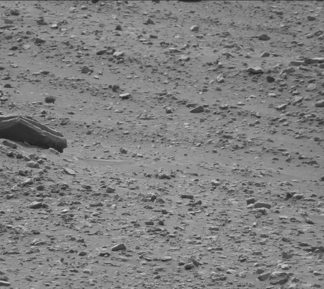 Sol 4200: Mast Camera (Mastcam)