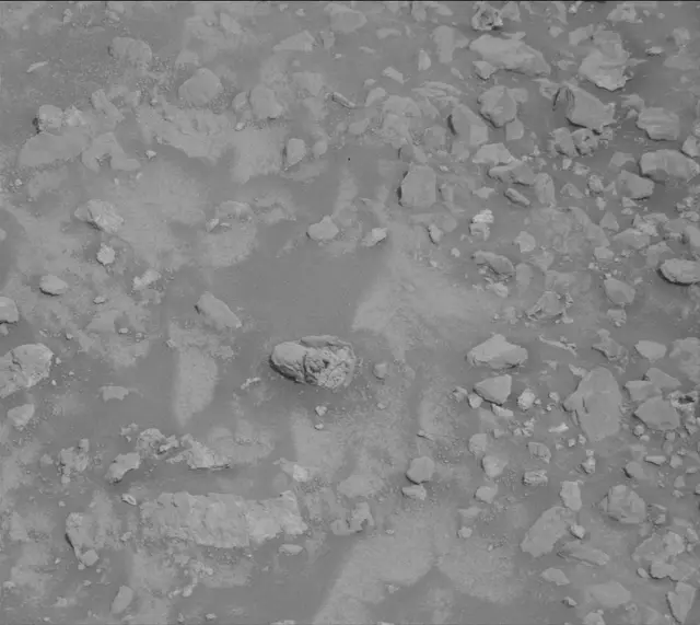 Sol 4200: Mast Camera (Mastcam)