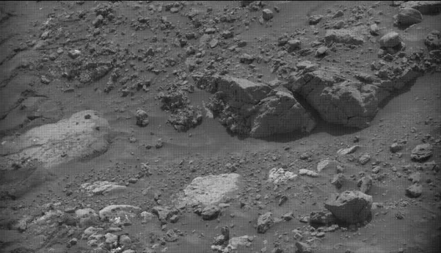 Sol 4202: Mast Camera (Mastcam)
