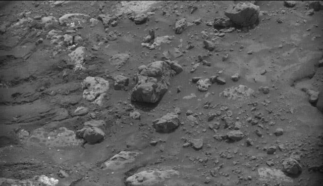Sol 4202: Mast Camera (Mastcam)