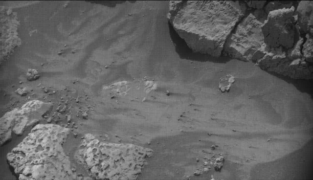 Sol 4202: Mast Camera (Mastcam)