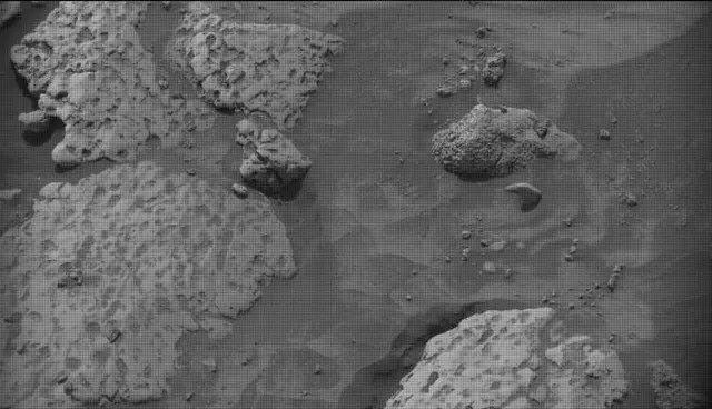 Sol 4202: Mast Camera (Mastcam)