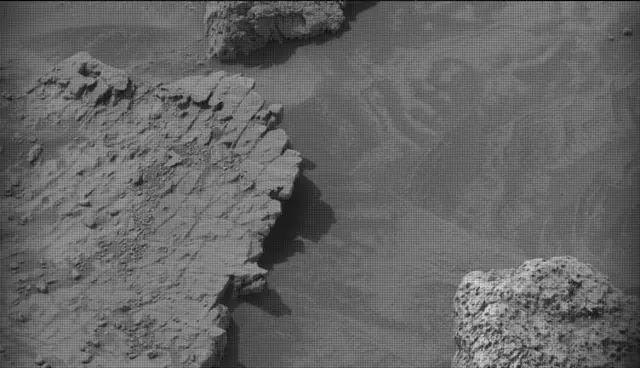 Sol 4202: Mast Camera (Mastcam)