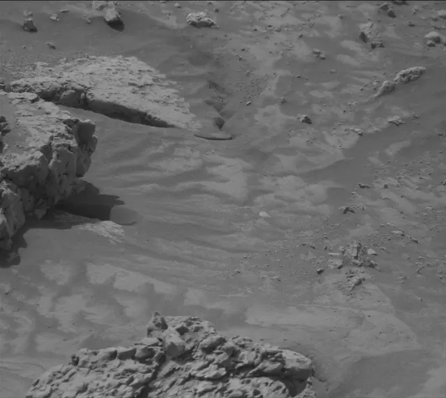 Sol 4202: Mast Camera (Mastcam)