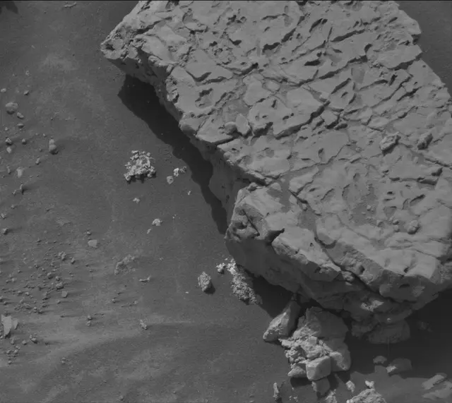 Sol 4202: Mast Camera (Mastcam)