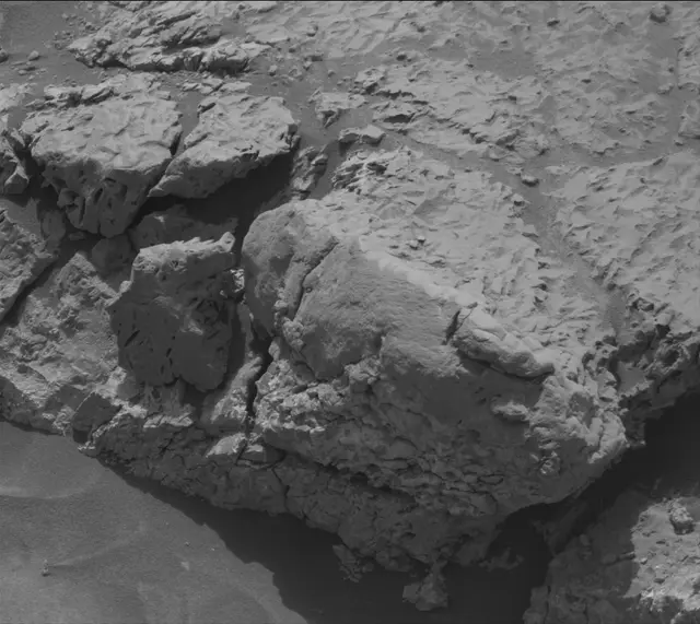 Sol 4205: Mast Camera (Mastcam)