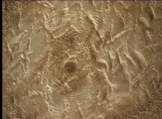 Sol 4205: Mars Hand Lens Imager (MAHLI)