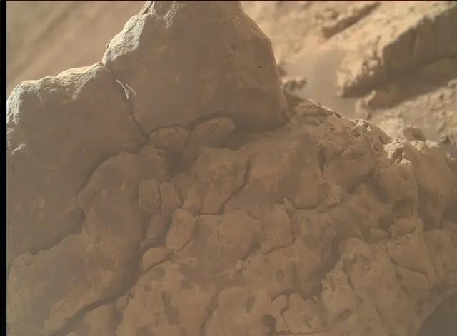 Sol 4205: Mars Hand Lens Imager (MAHLI)