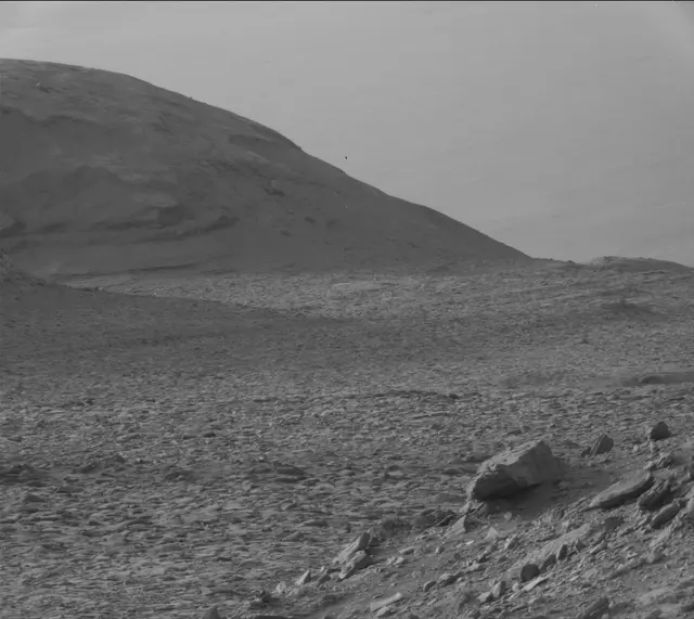 Sol 4206: Mast Camera (Mastcam)