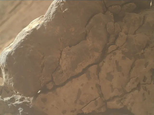 Sol 4206: Mars Hand Lens Imager (MAHLI)