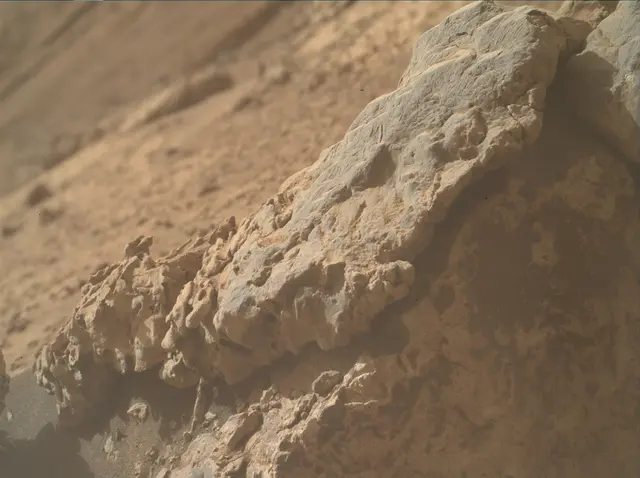 Sol 4206: Mars Hand Lens Imager (MAHLI)