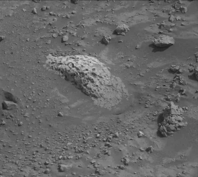 Sol 4207: Mast Camera (Mastcam)