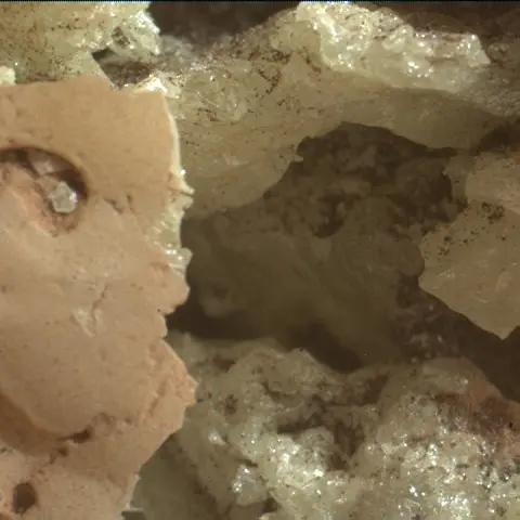 Sol 4207: Mars Hand Lens Imager (MAHLI)
