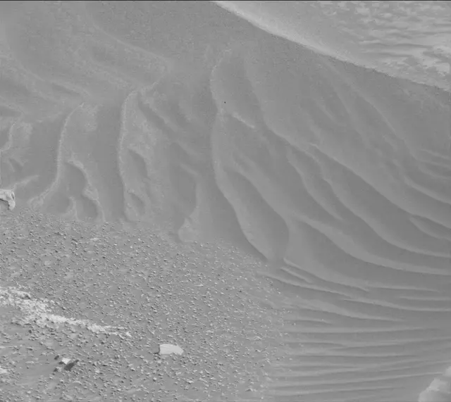 Sol 4210: Mast Camera (Mastcam)