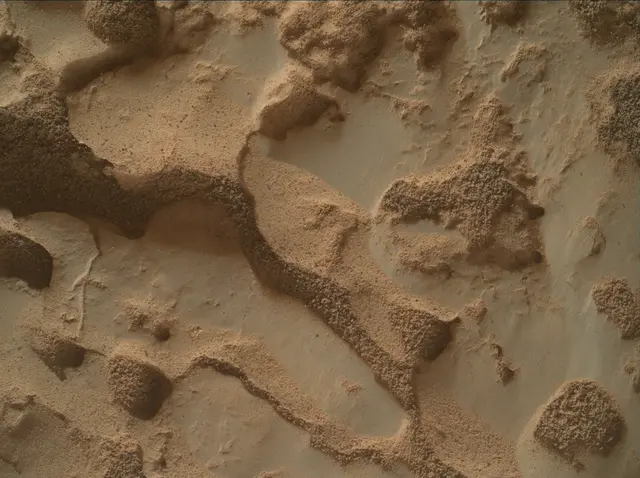 Sol 4210: Mars Hand Lens Imager (MAHLI)