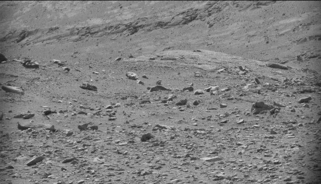 Sol 4213: Mast Camera (Mastcam)