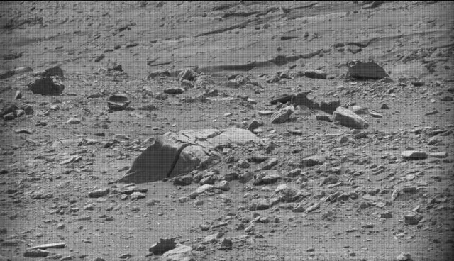 Sol 4213: Mast Camera (Mastcam)