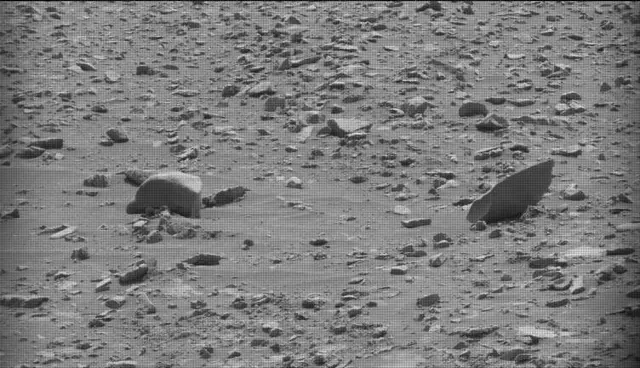 Sol 4213: Mast Camera (Mastcam)