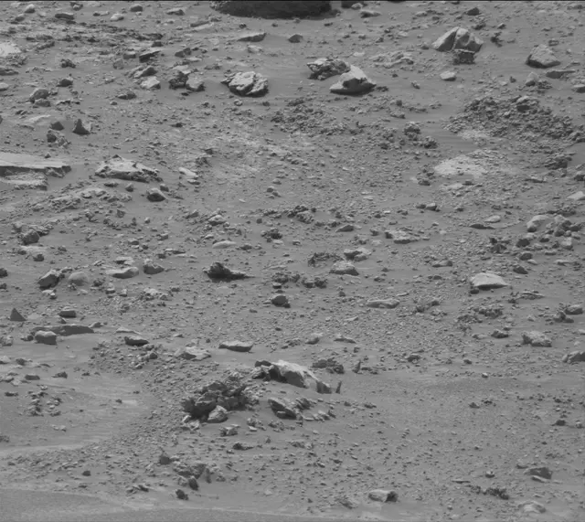 Sol 4213: Mast Camera (Mastcam)