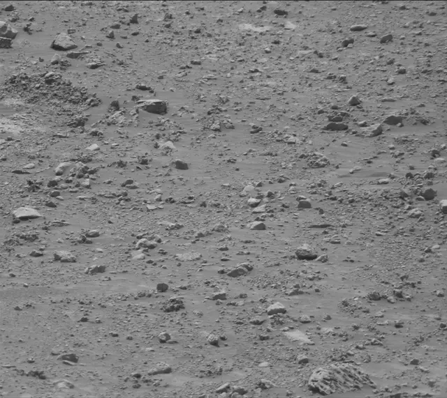 Sol 4213: Mast Camera (Mastcam)