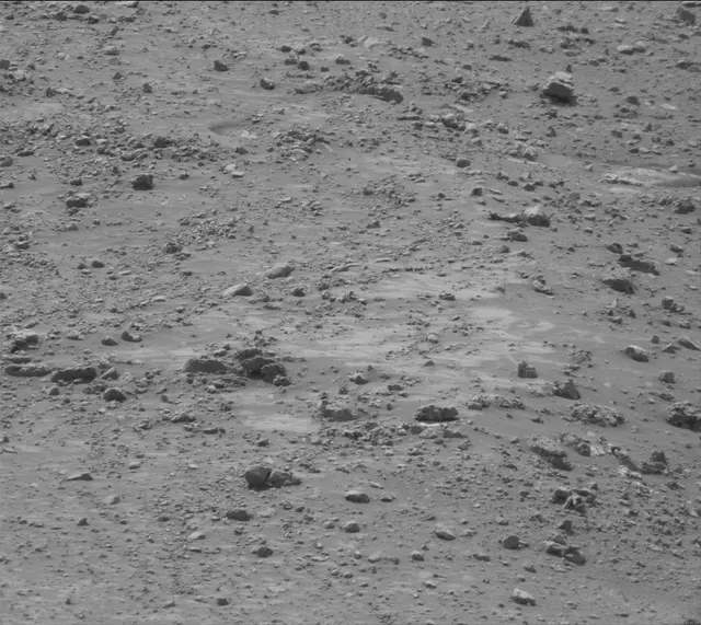 Sol 4213: Mast Camera (Mastcam)