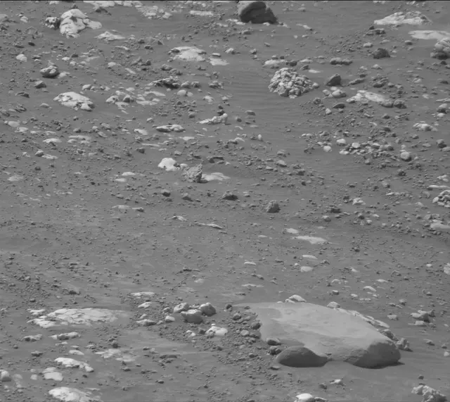 Sol 4213: Mast Camera (Mastcam)