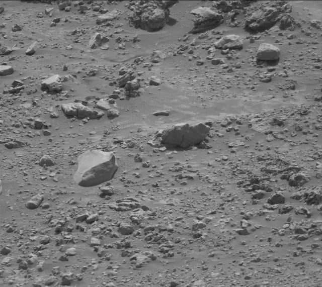 Sol 4213: Mast Camera (Mastcam)