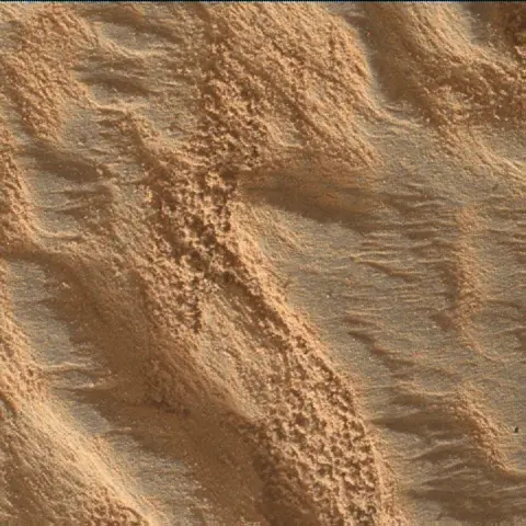 Sol 4216: Mars Hand Lens Imager (MAHLI)