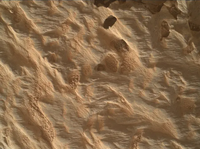 Sol 4216: Mars Hand Lens Imager (MAHLI)
