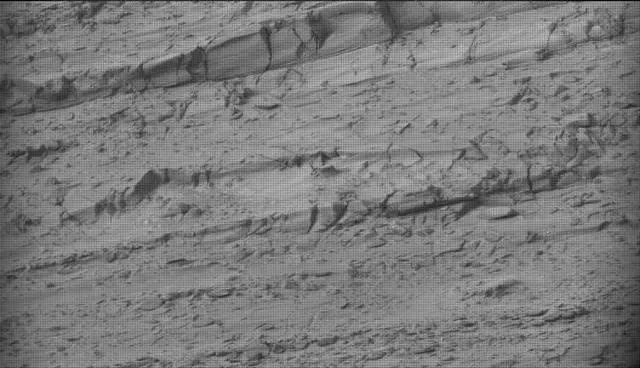 Sol 4217: Mast Camera (Mastcam)